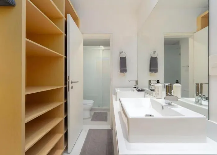New 3br With Exceptional Location With Pool Appartement *