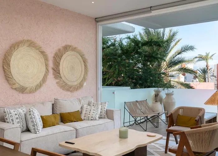New 3br With Exceptional Location With Pool Appartement *